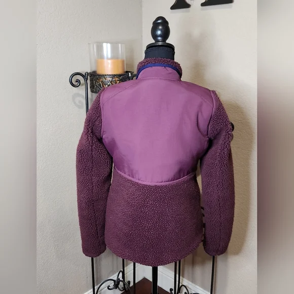 Duluth Trading Co Women's Plum Teddy Sherpa Jacket - Picture 2 of 5